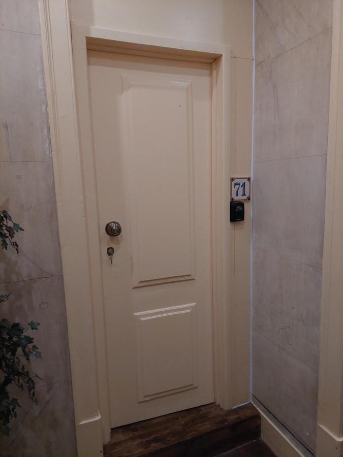 Chiado Apartments Lizbona Zewnętrze zdjęcie